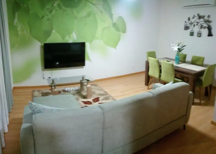 Birds House - Village Marina Olhão